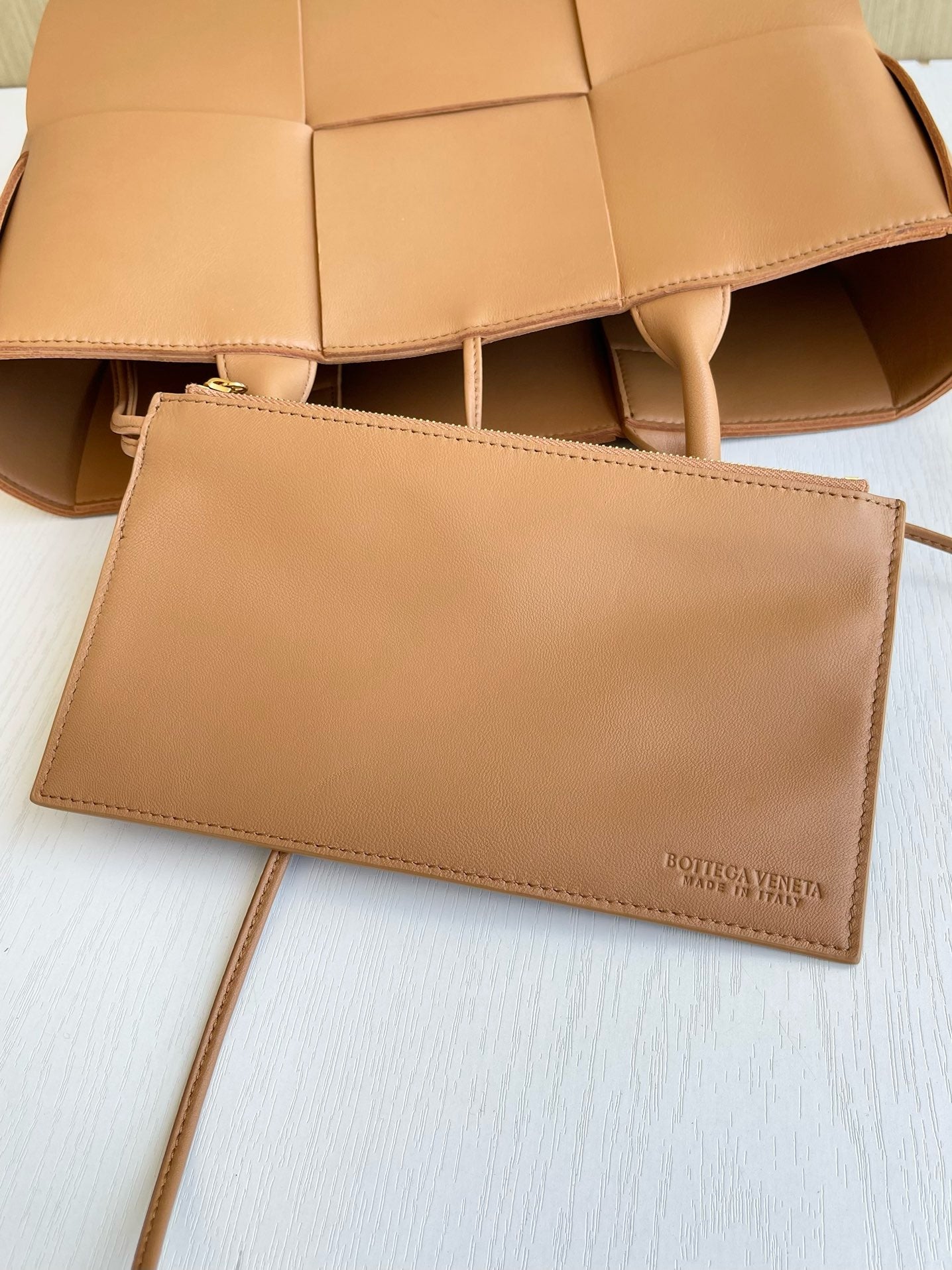 BV Mini Tote #2711