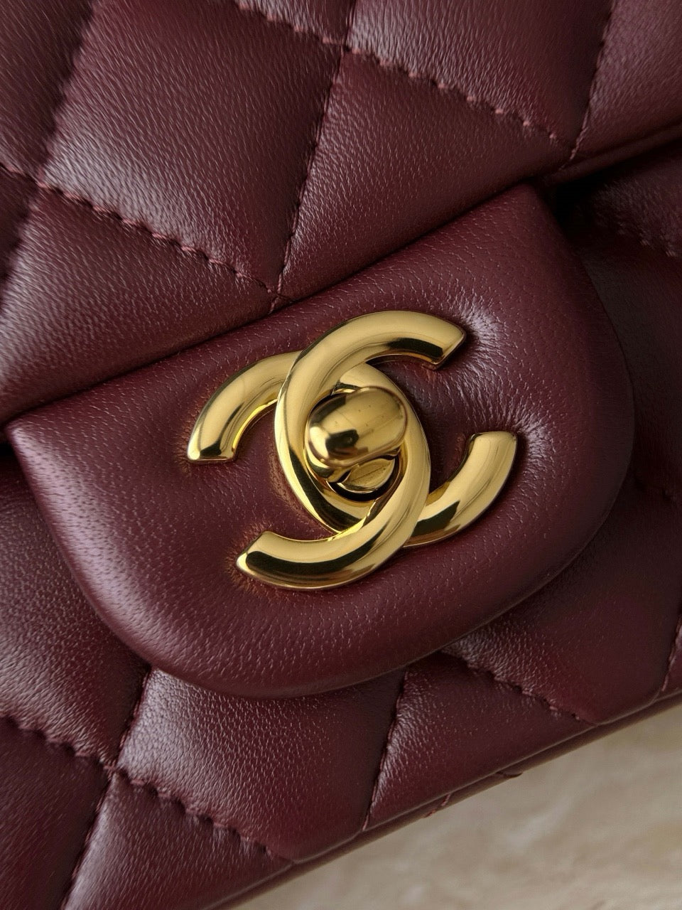 Cf17 Gold Hardware  #3917