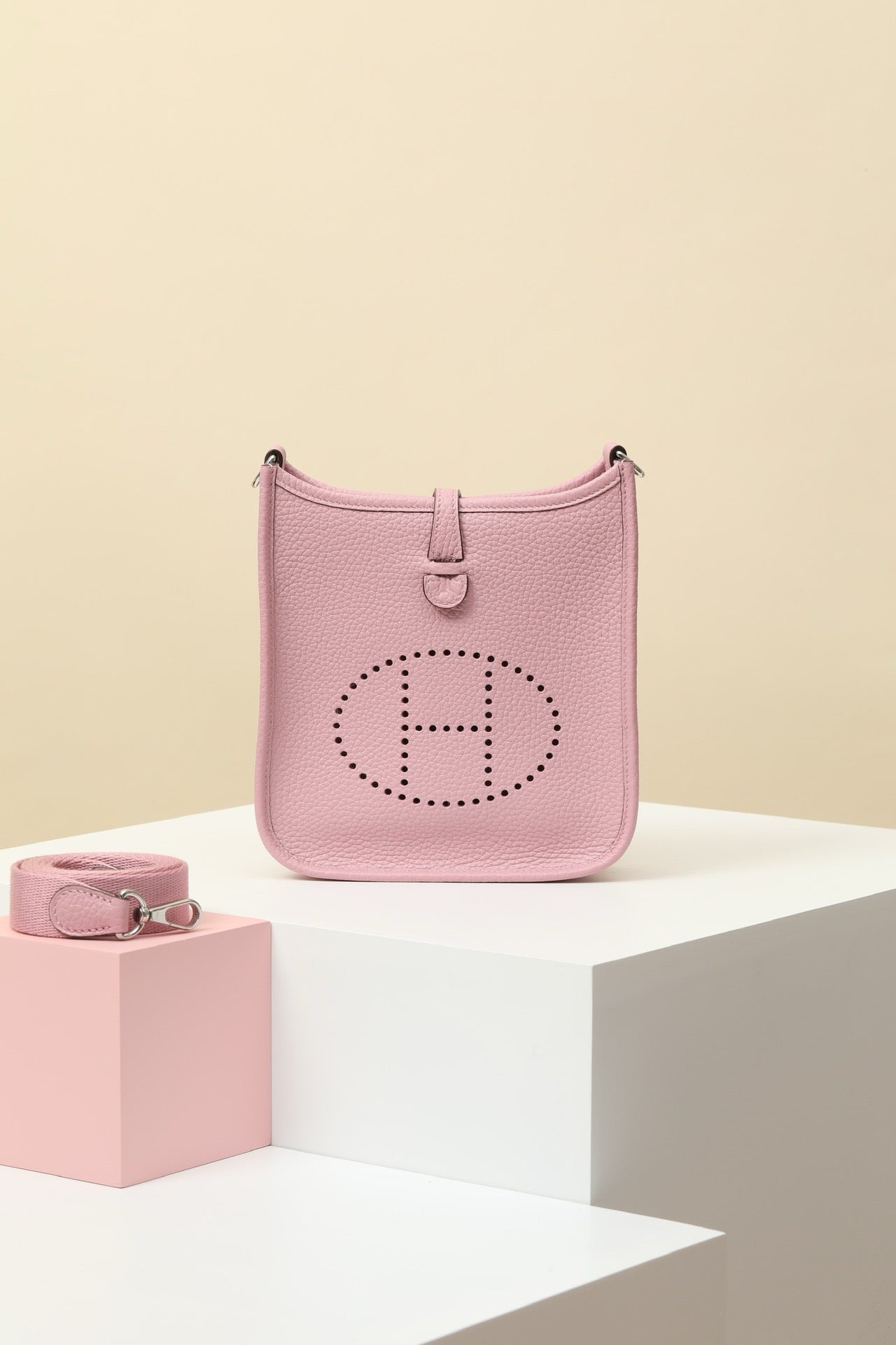 YF16 X9 Malva PurpleClemence bull leather crossbody bag  ,PHW#4439