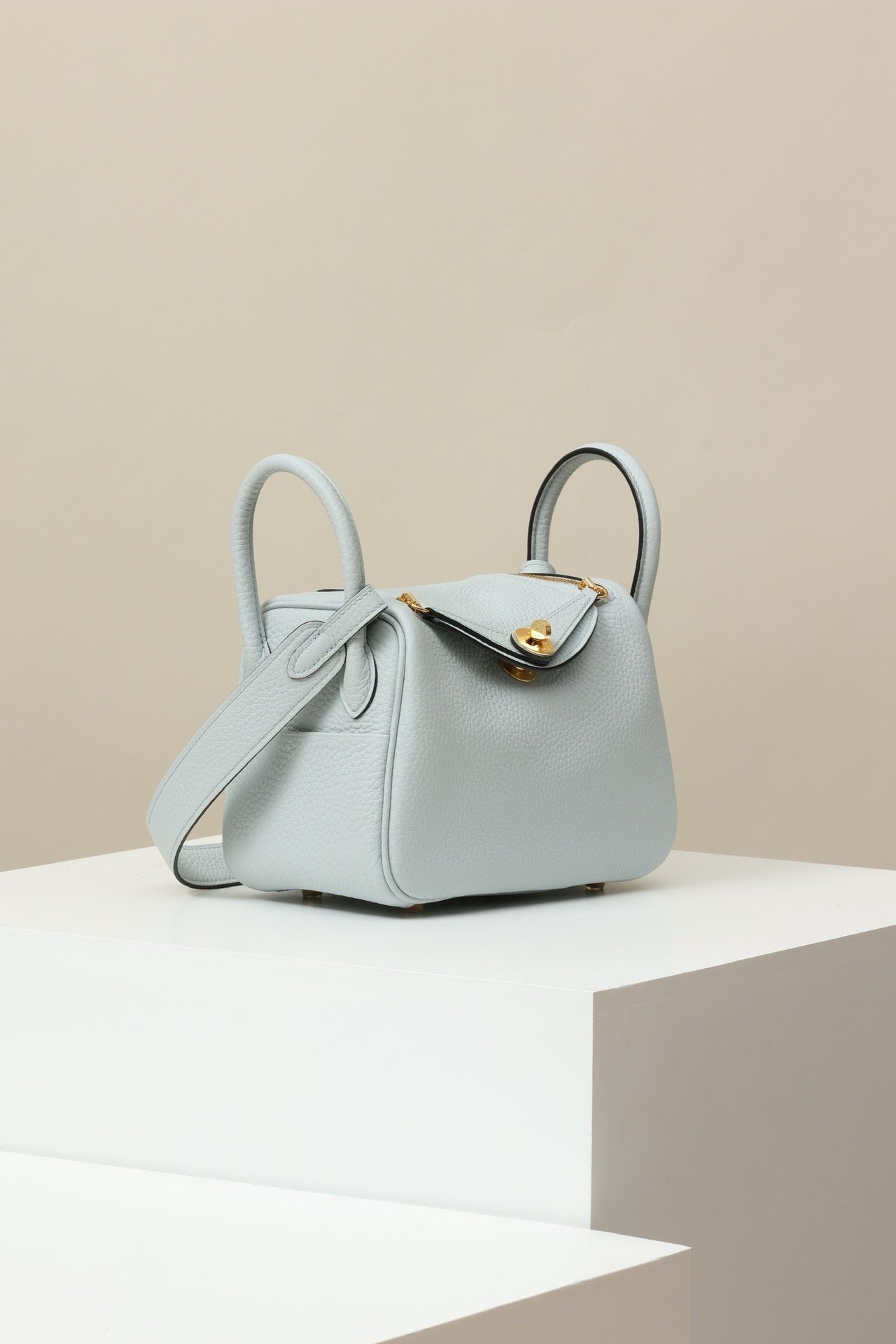 LD19 , Togo , 08 Bleu Sacre GHW #4612