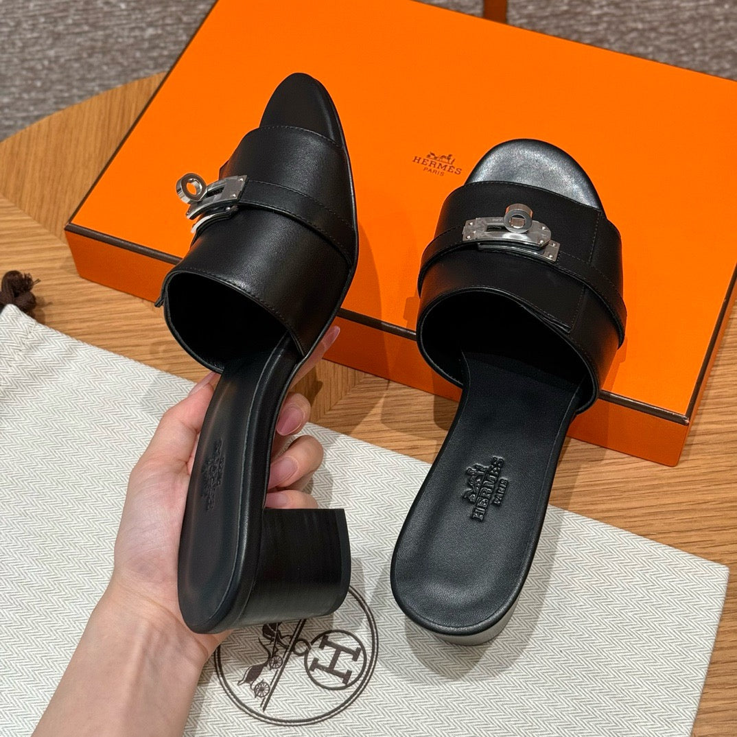 Sandal #3073