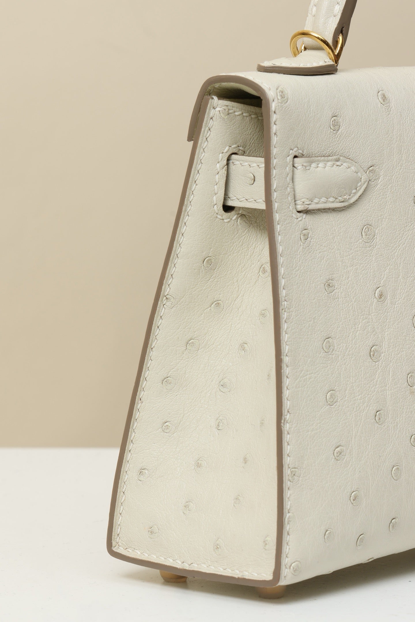 KL19 Glacier White #3833