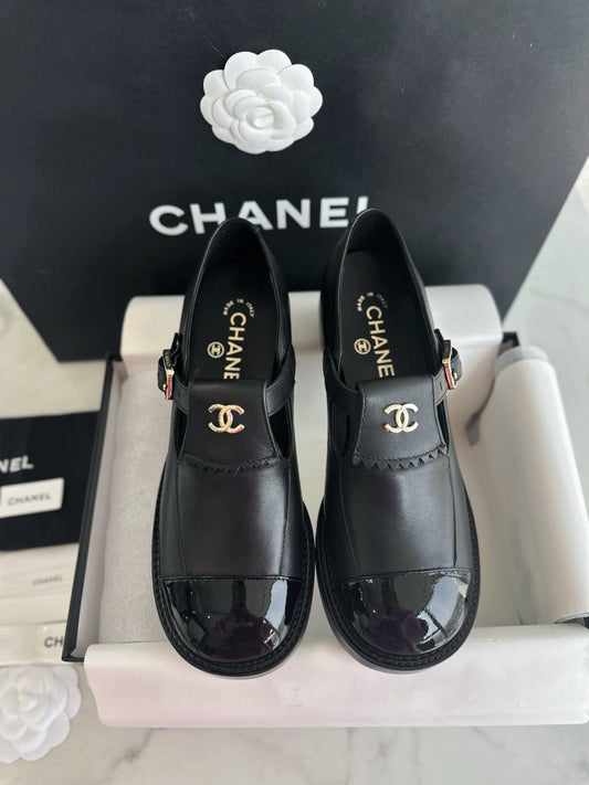 24s sandal #2842