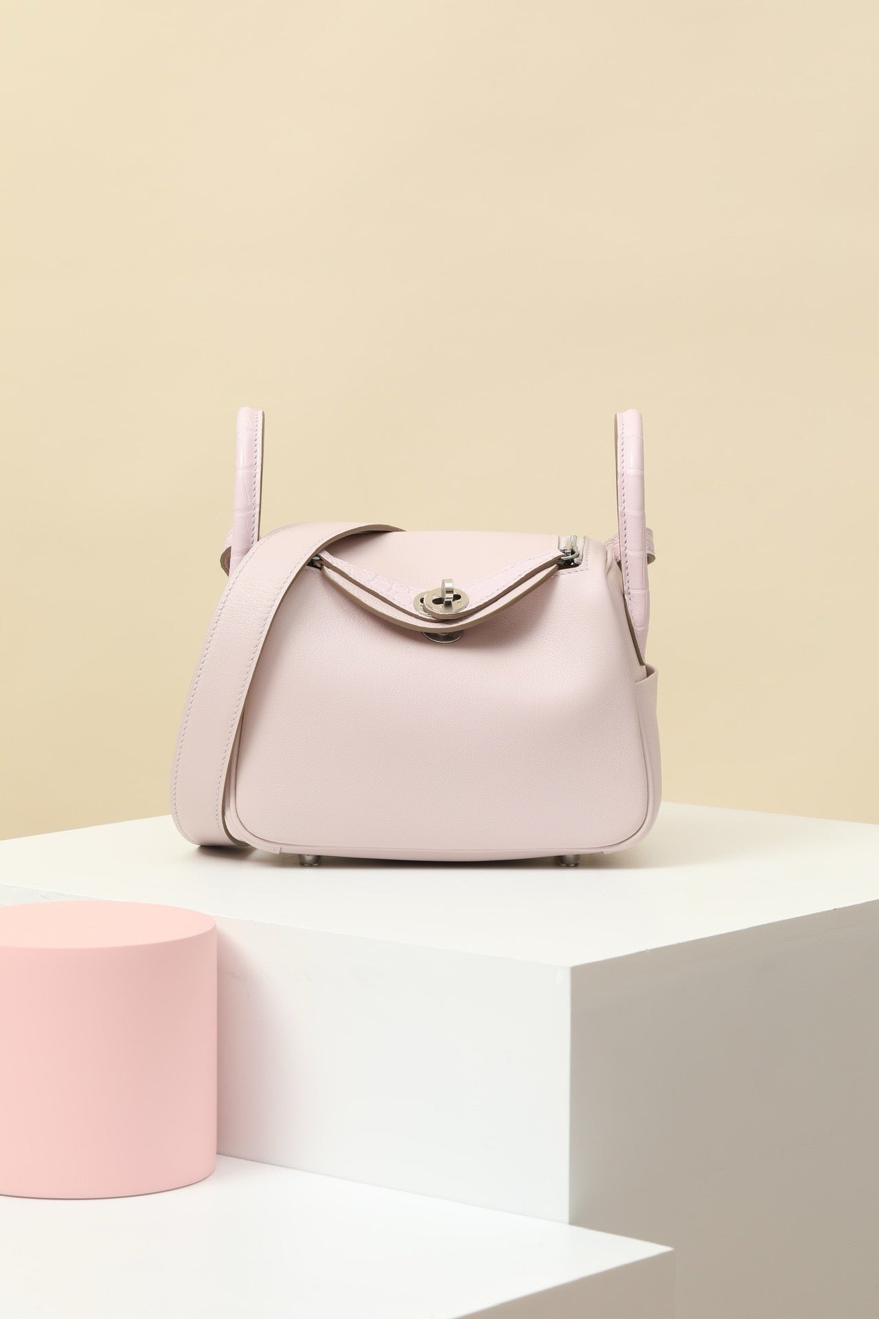 LD19 Dreamy Purple # 3759