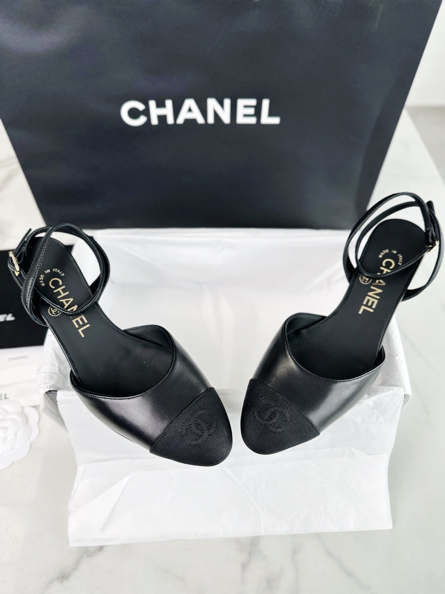 24s Sandal #366