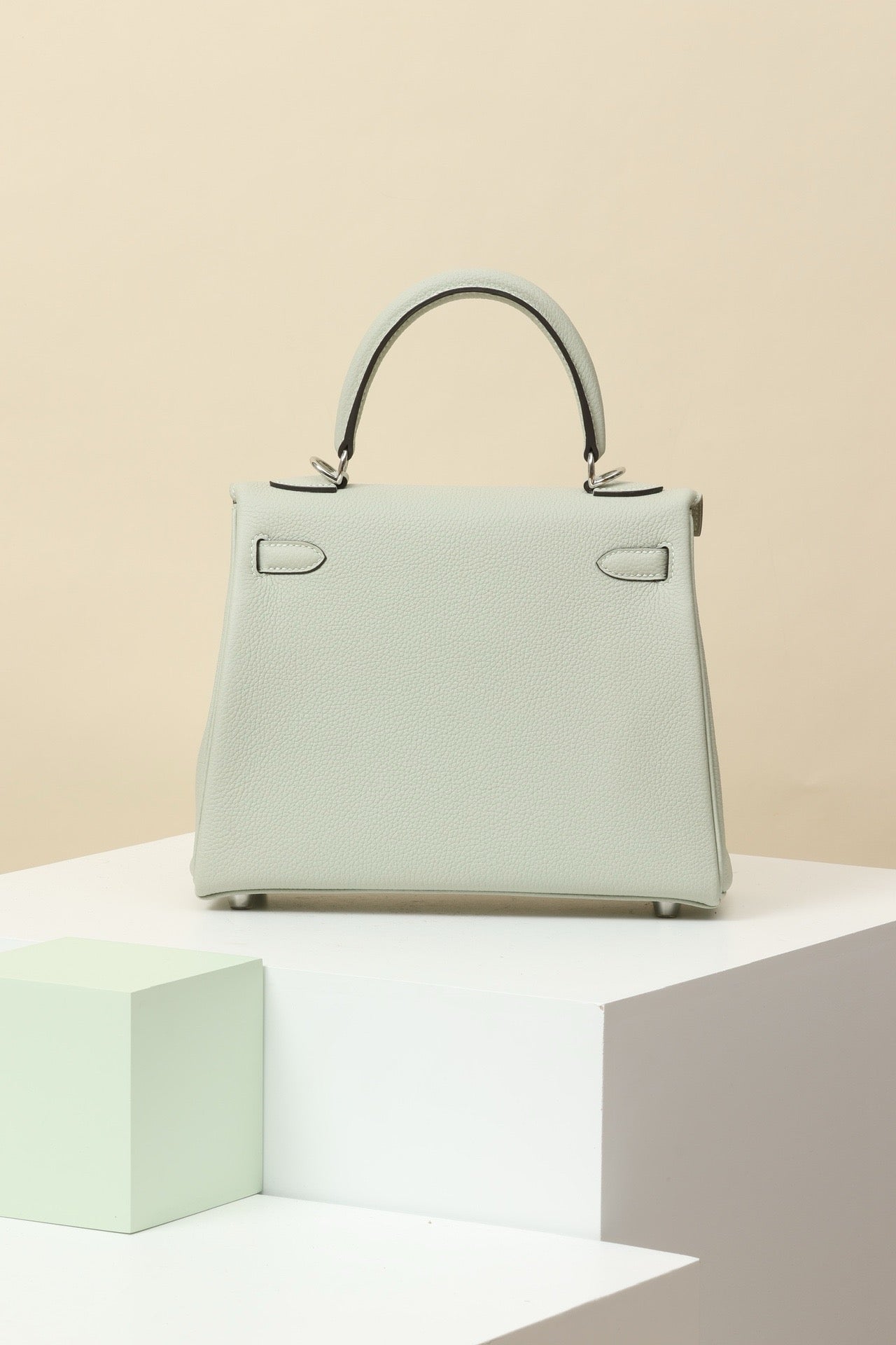 KL25 Crystal Gray #3700