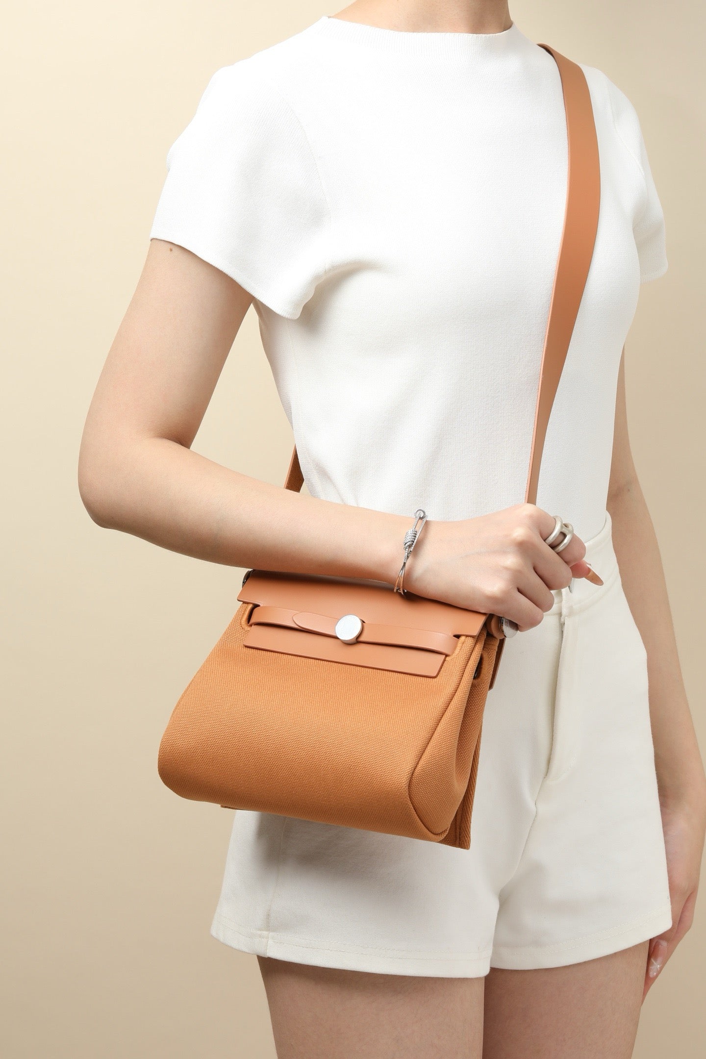 HB20 Naturel Sable H Viking Canvas and Hunter Leather Shoulder Bag PHW #4644