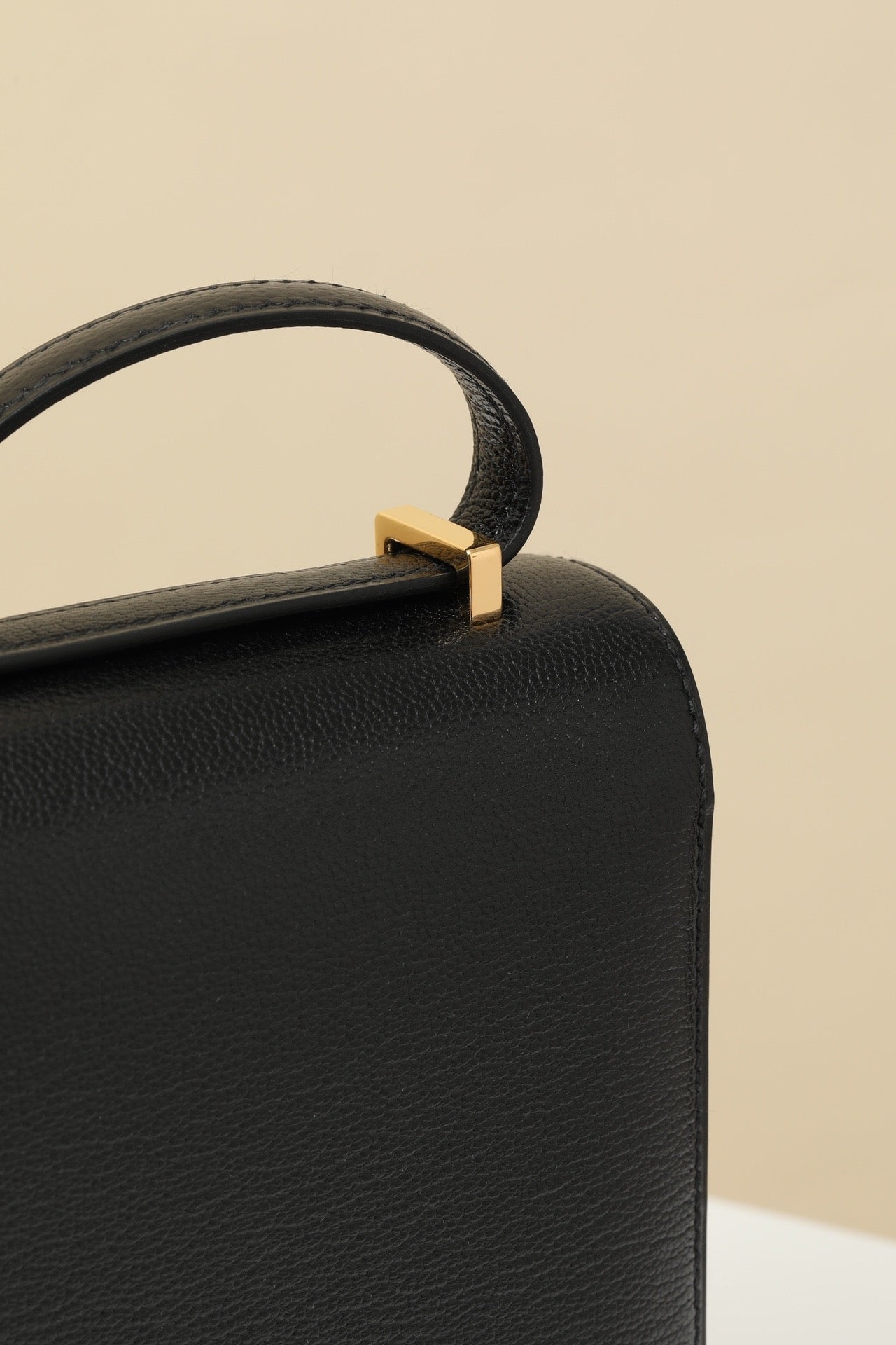 CJ19 19 cm , CK89 Black Goatskin GHW #4342