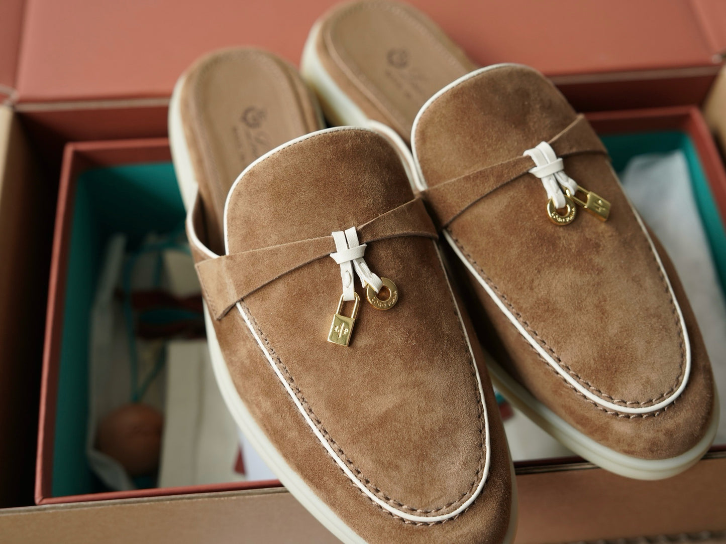Loafer #2056