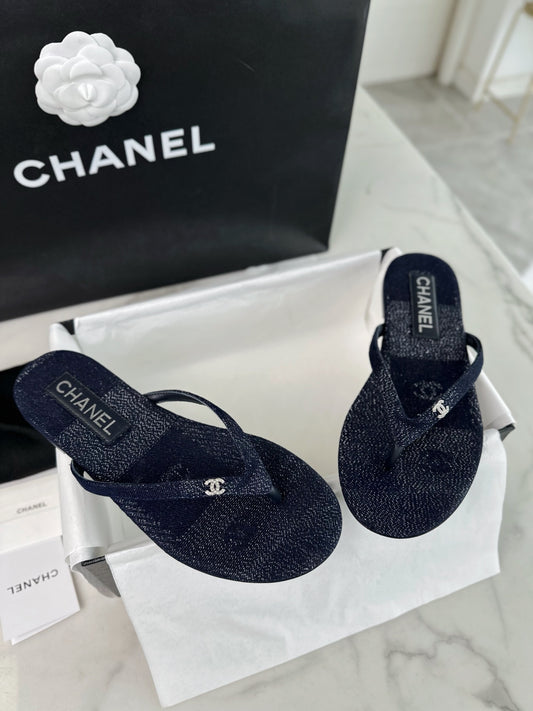 24s Sandal #260