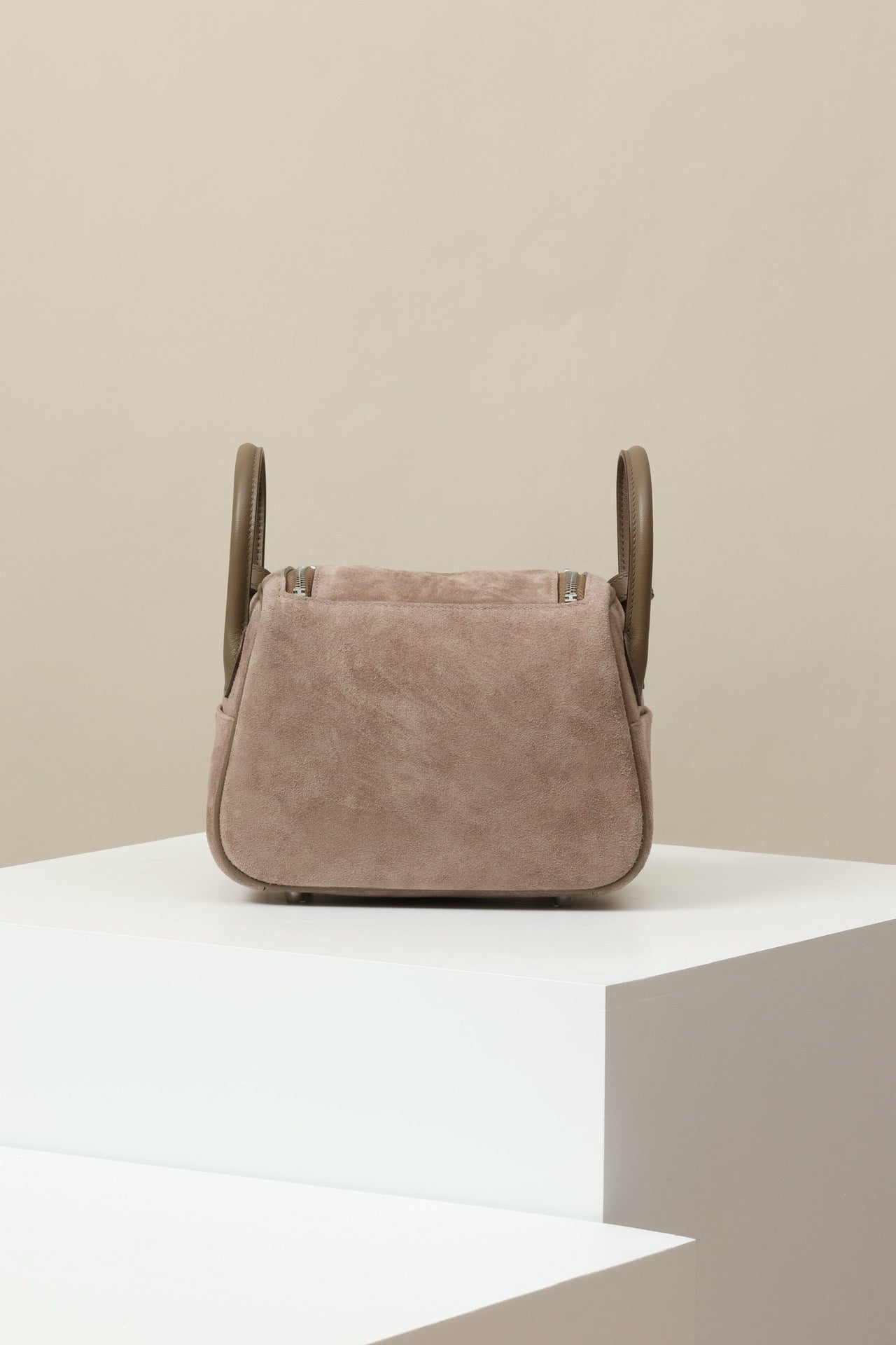 LD19 , Swift leather combined with suede CK18 Etoupe (Elephant Grey) PHW#4628