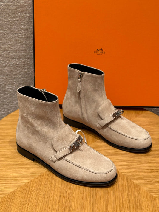 Boots #3300