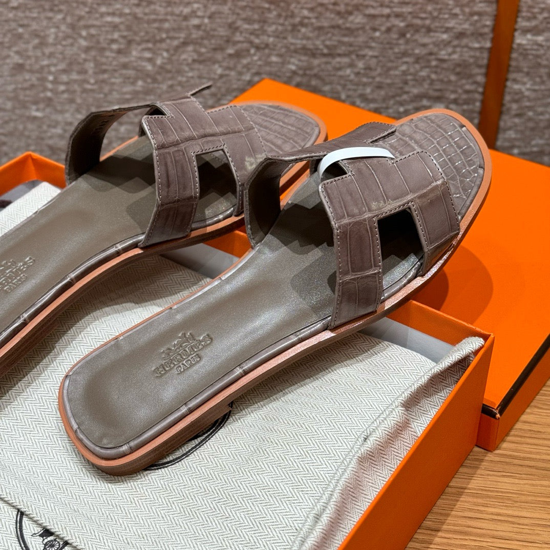 Sandal #3090