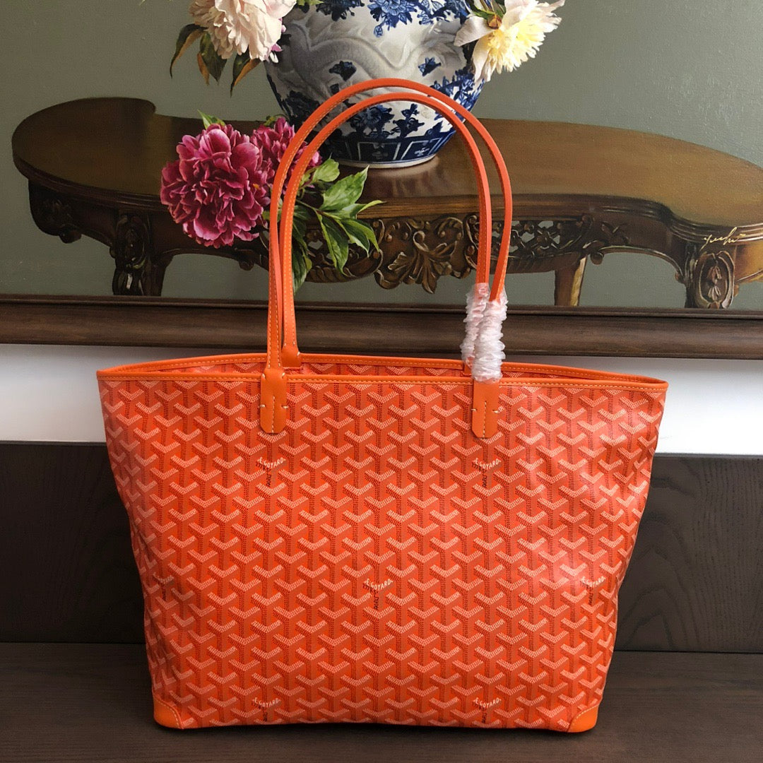 Artois MM Bag #697