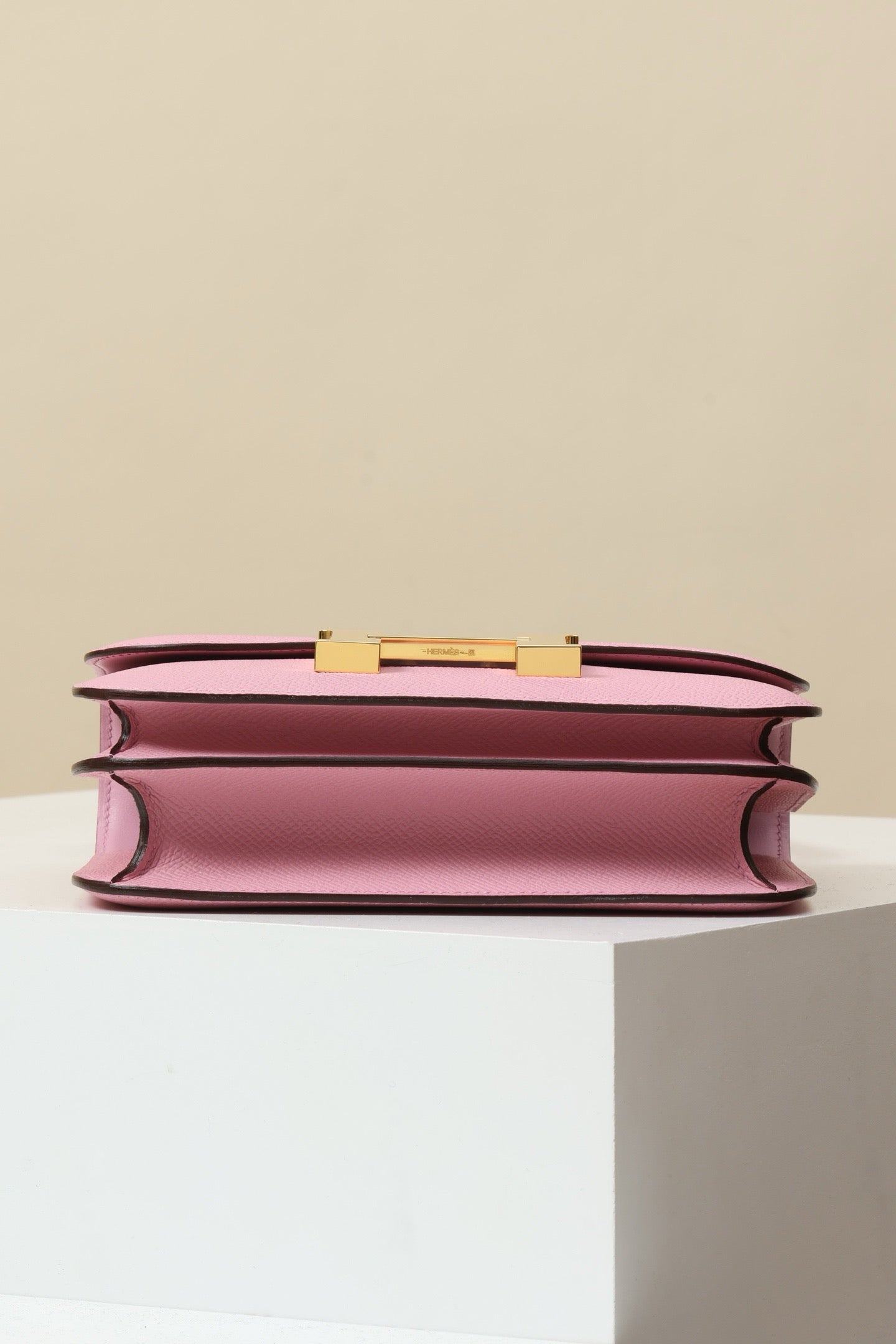 CJ19 19 cm ,  Wisteria Purple Epsom leather GHW #4307