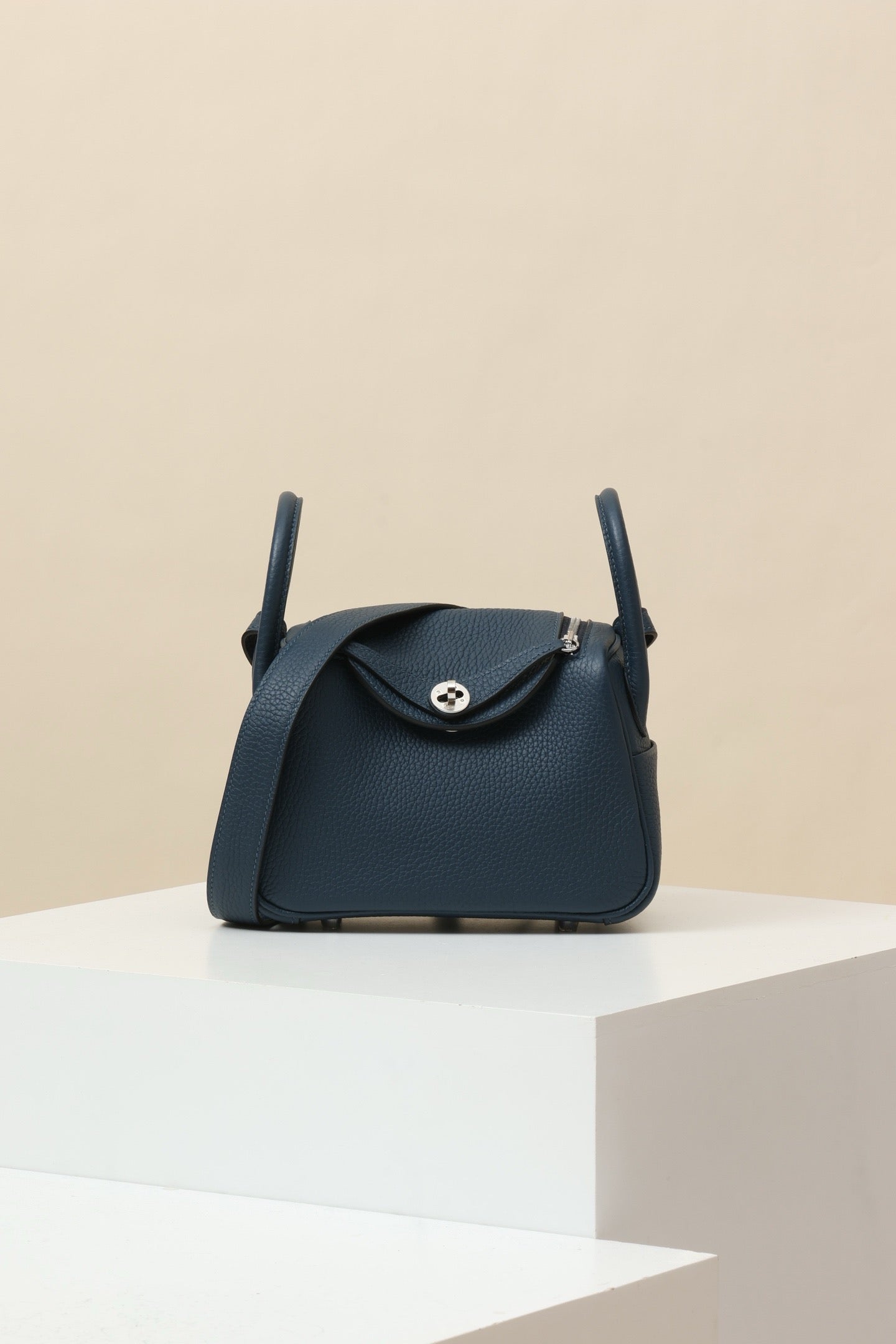 LD19 , Togo 7P Prussian Blue PHW #4558