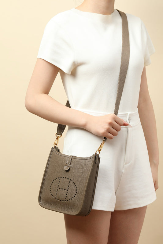 YF16 CK18 Etoupe Clemence bull leather crossbody bag  , GHW #4445