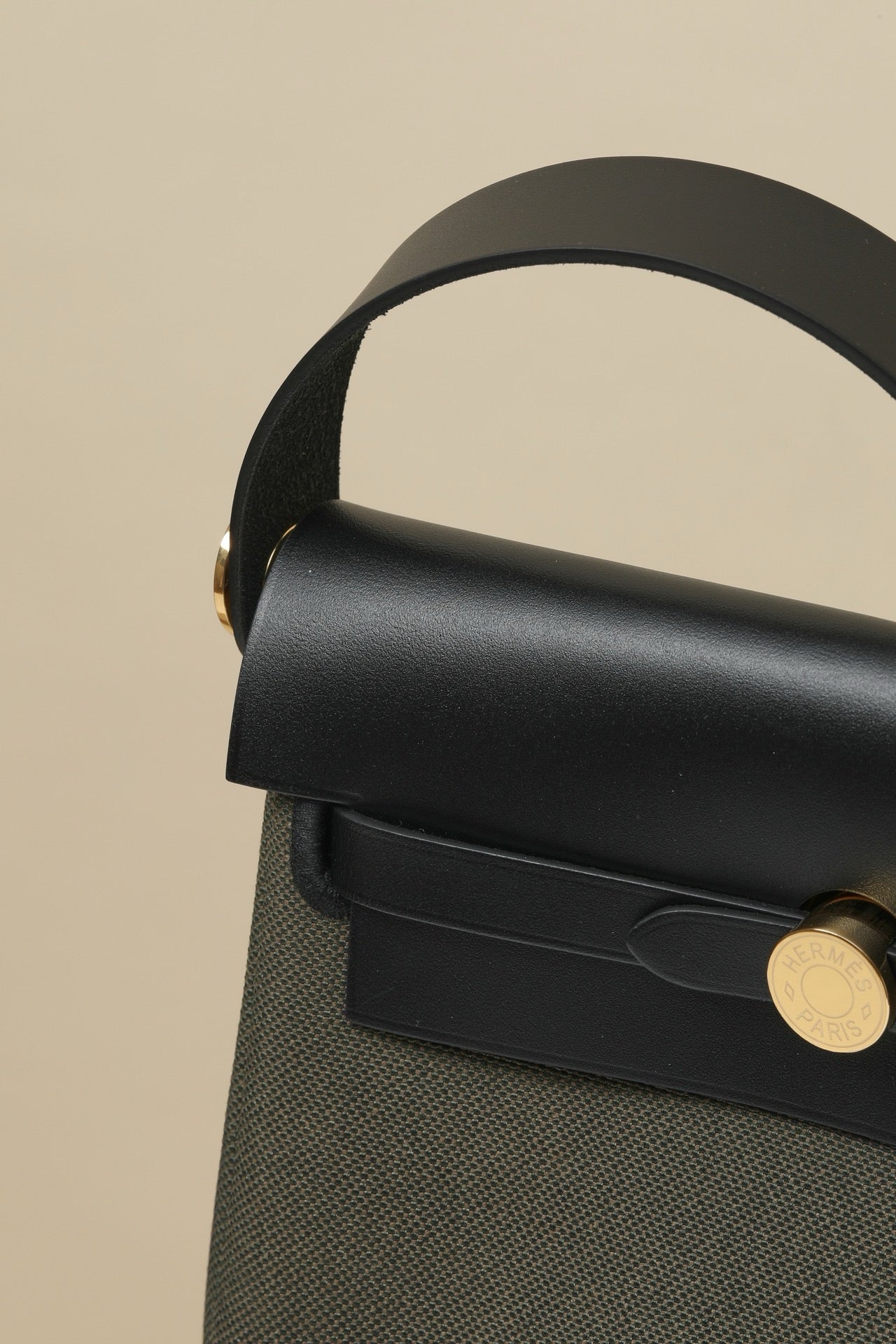 HB20 CK89 Black / Bronze Green  H Viking Canvas and Hunter Leather Shoulder Bag GHW #4634