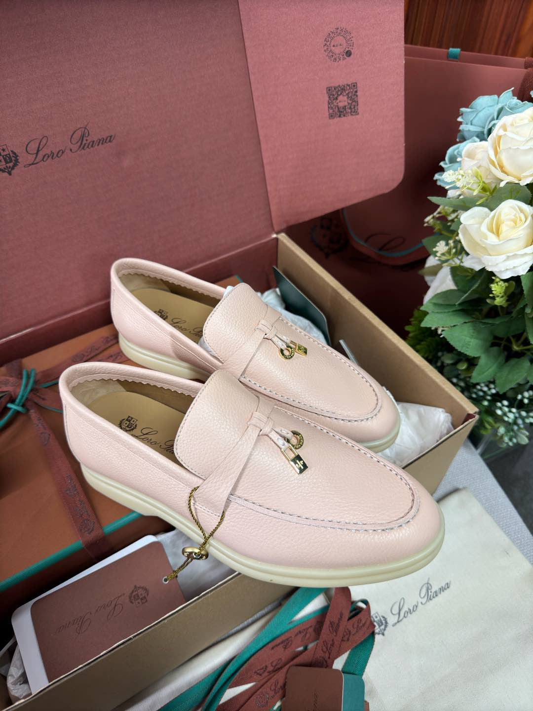 Summer Charms Walk Loafer #1449
