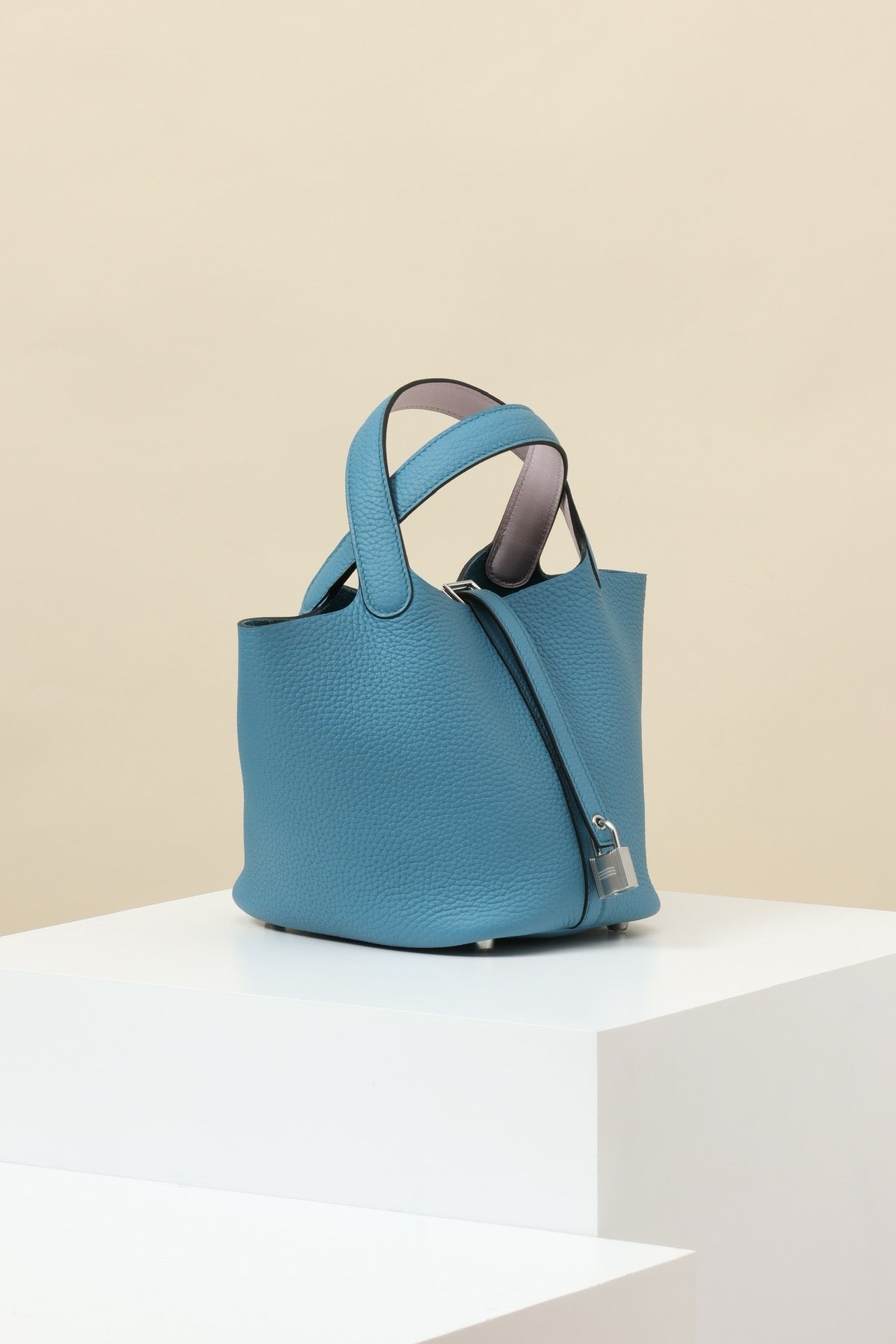 CL18 D2 New Denim Blue / 09 Dreamy Purple PHW #4104