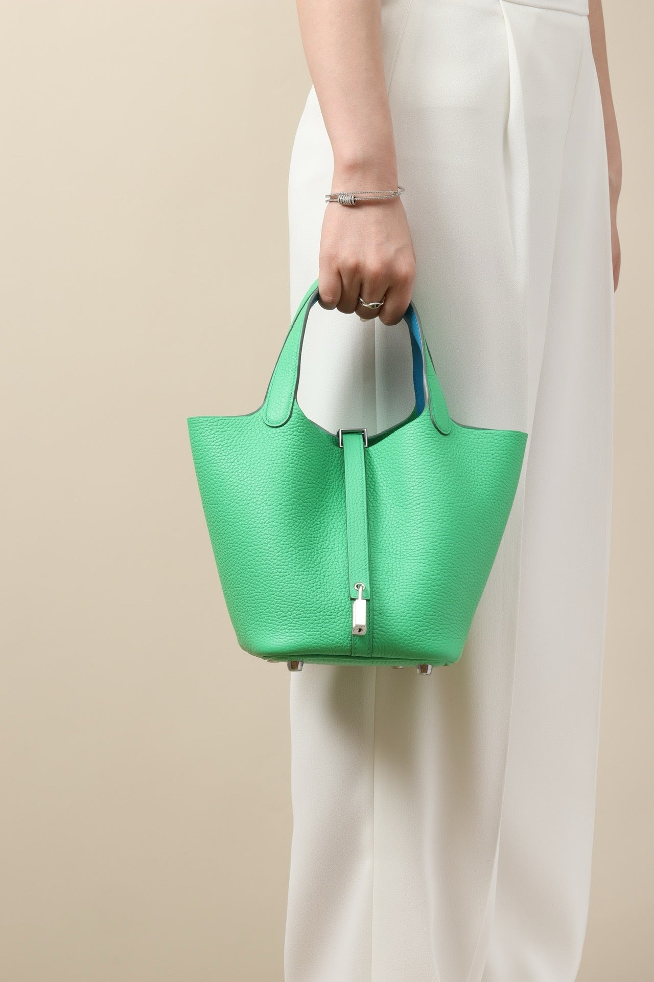 CL18 OZ Comic Green / 0F Florida Blue PHW #4062