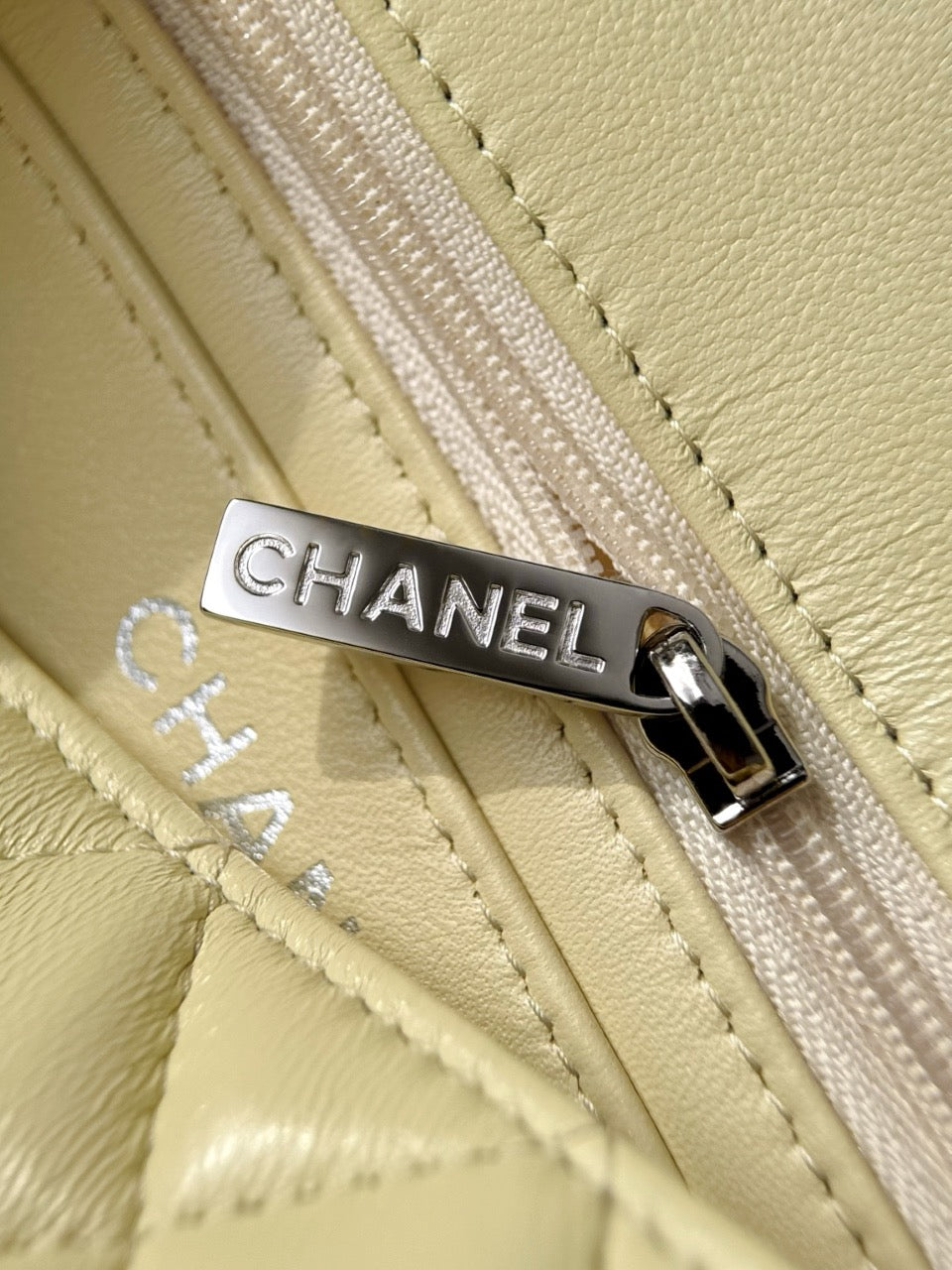 Cf20 Silver Hardware  #4677