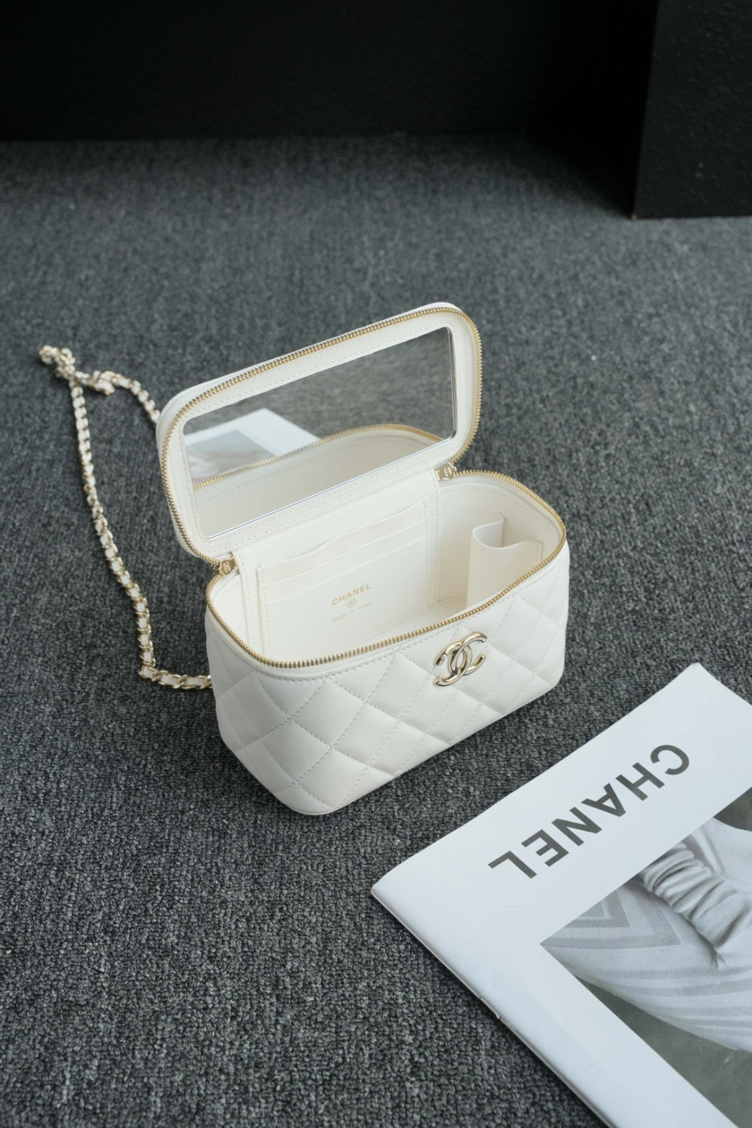 24s Bag #830