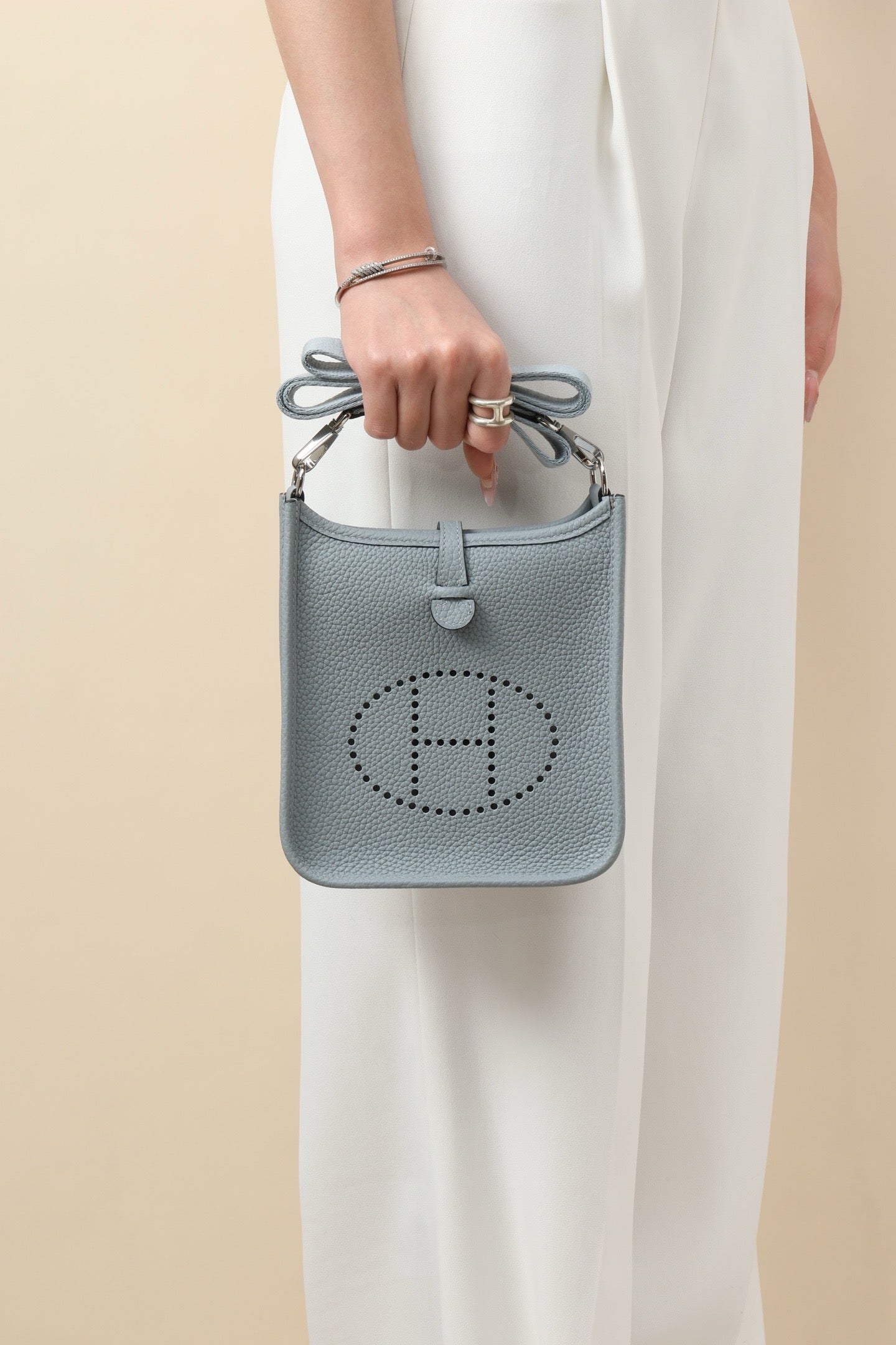 YF16 P0 Puppet Grey, Clemence bull leather crossbody bag  , PHW #4404