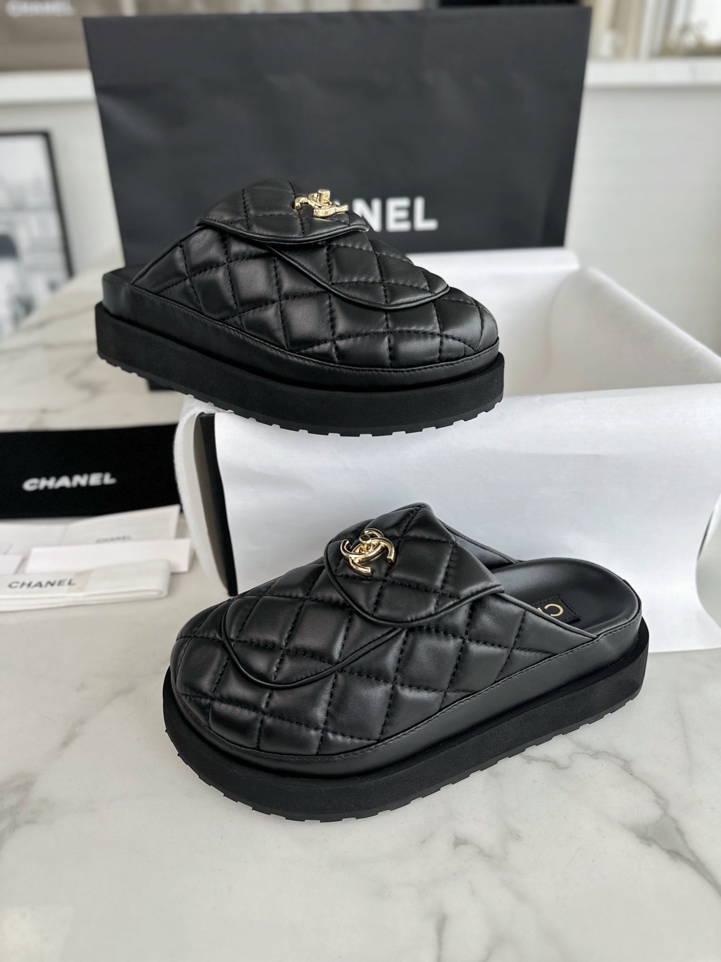 24s Sandal #369