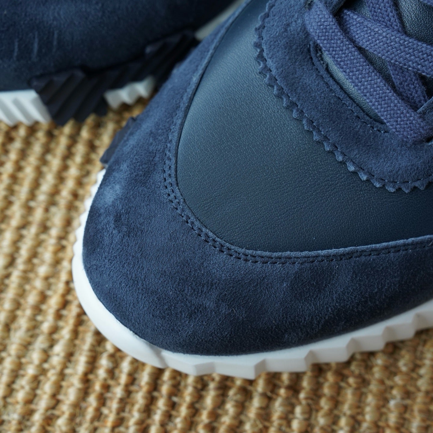 HSneakers