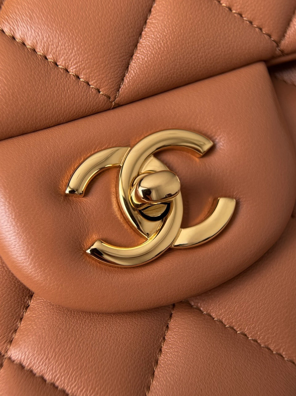 cf30 30 CM Lambskin #4195