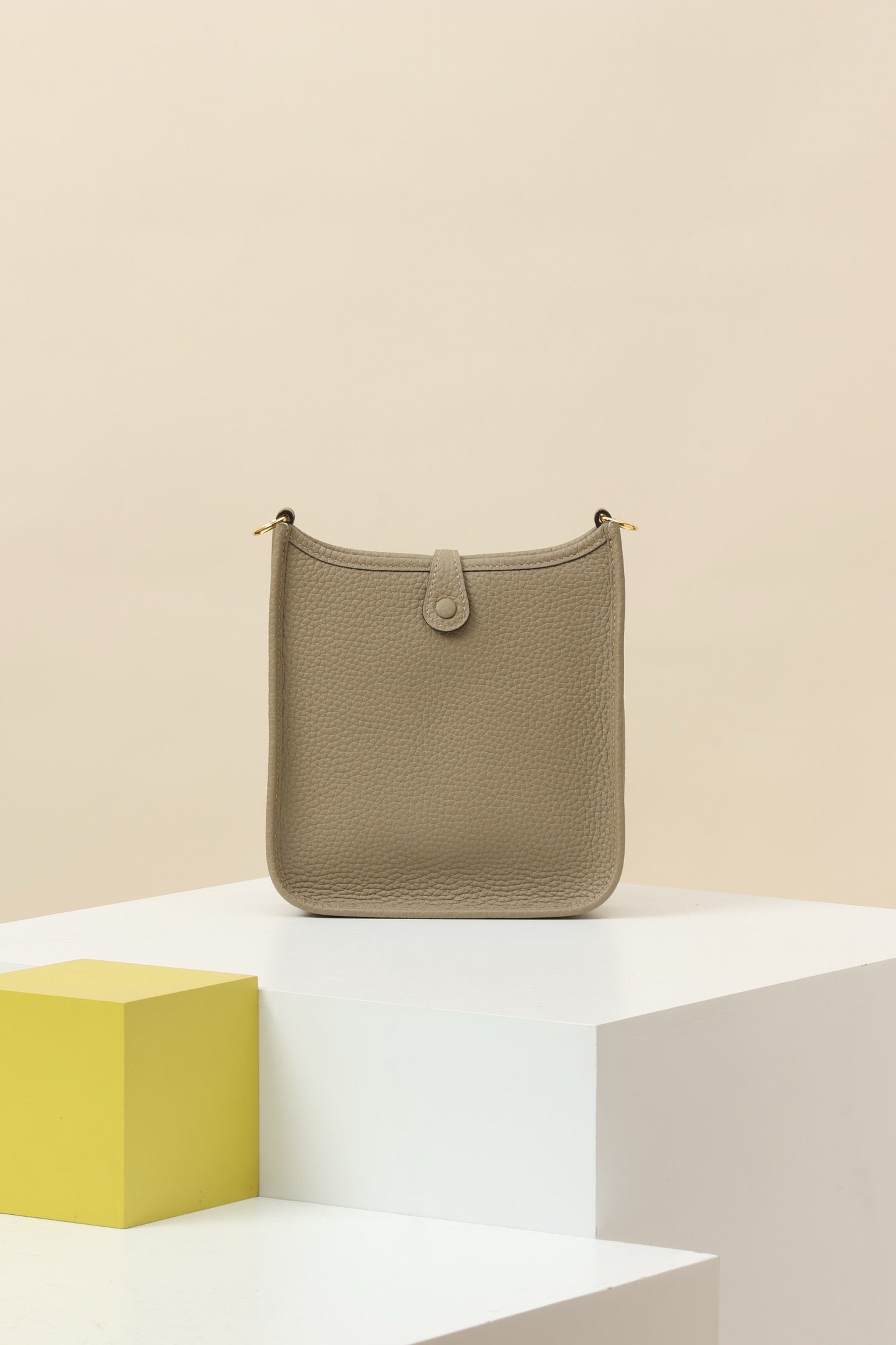 YF16 8Q Marfa Beige, Clemence bull leather crossbody bag  , GHW #4406