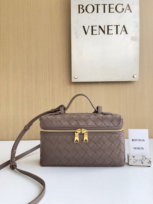 BV Bang Bang Vanity Case #563