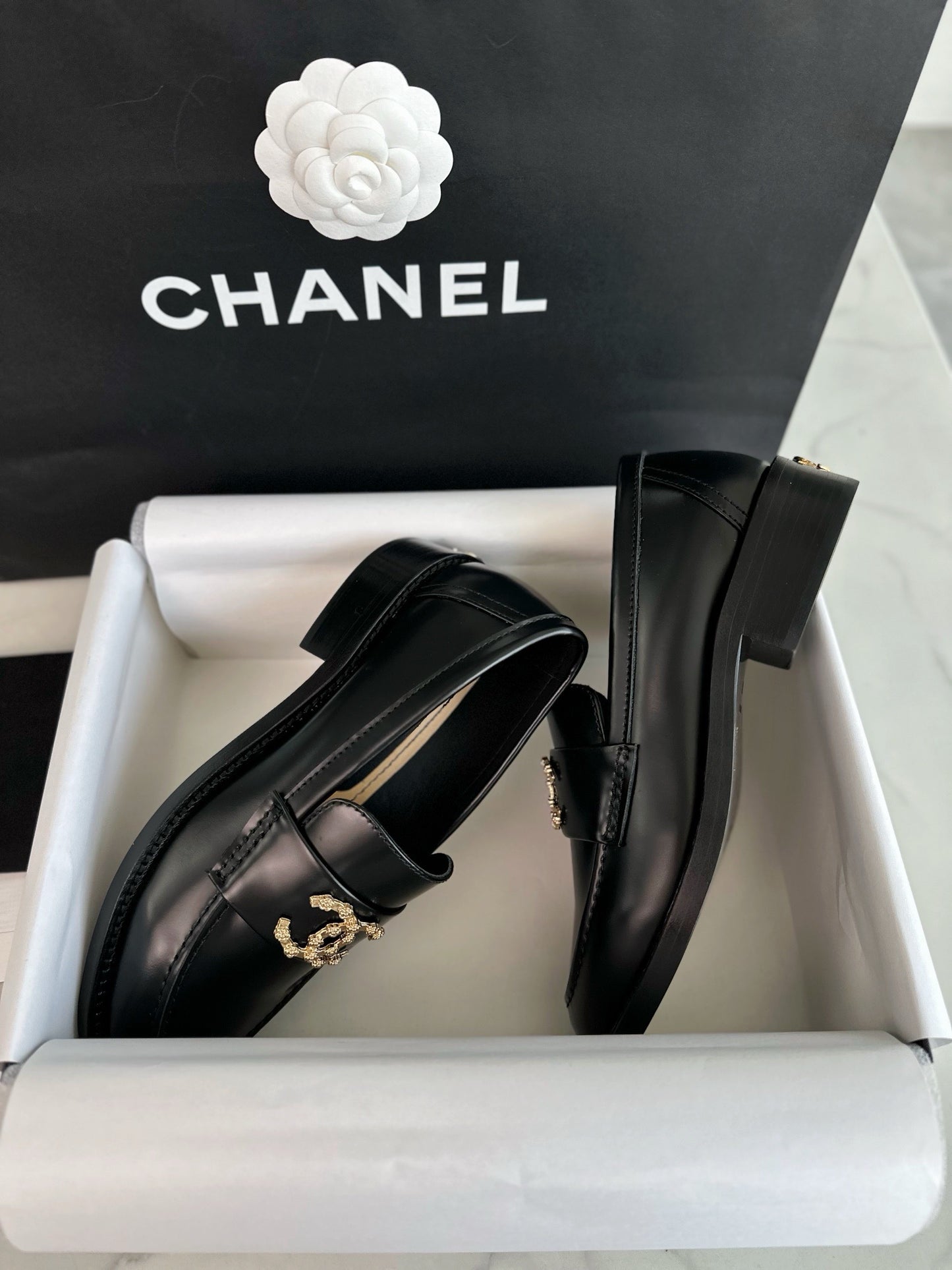24s loafer #2471