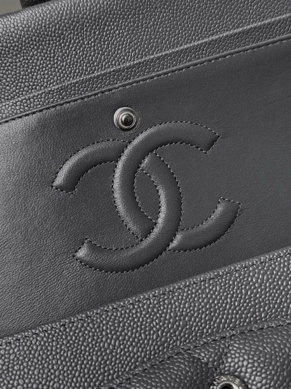 Cf25 Silver Hardware , Caviar # 4205