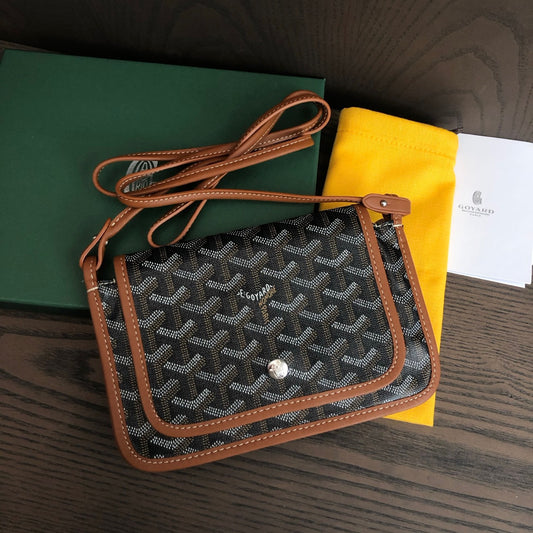 Plumet Pocket Wallet #1499