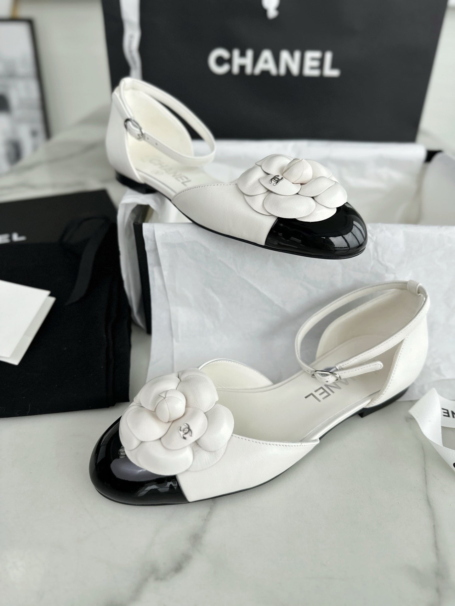 24s Sandal #2847