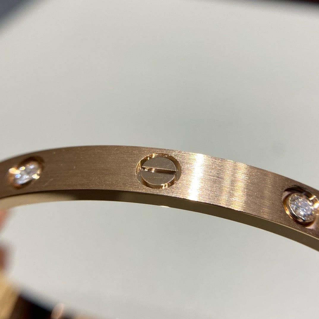 اسوارة كارتييه ذهب عيار 18, الماس vvs1